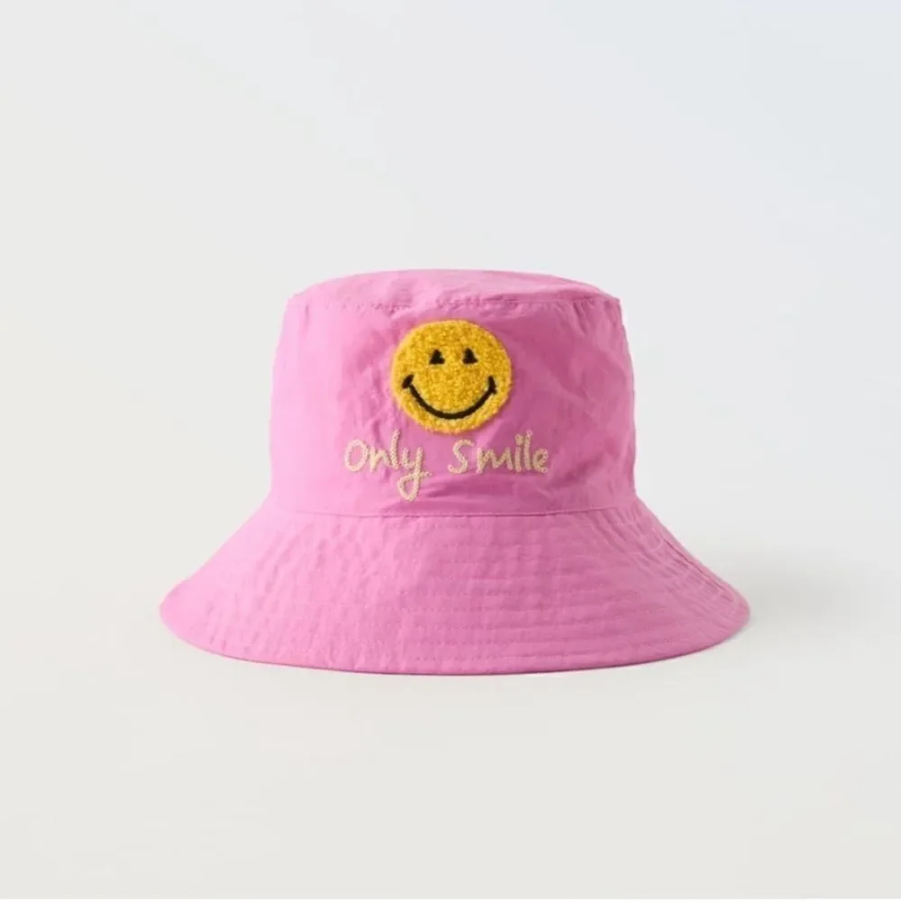 Zara Pink SmileyWorld Kids Girls Bucket Hat (Size 6-9months)